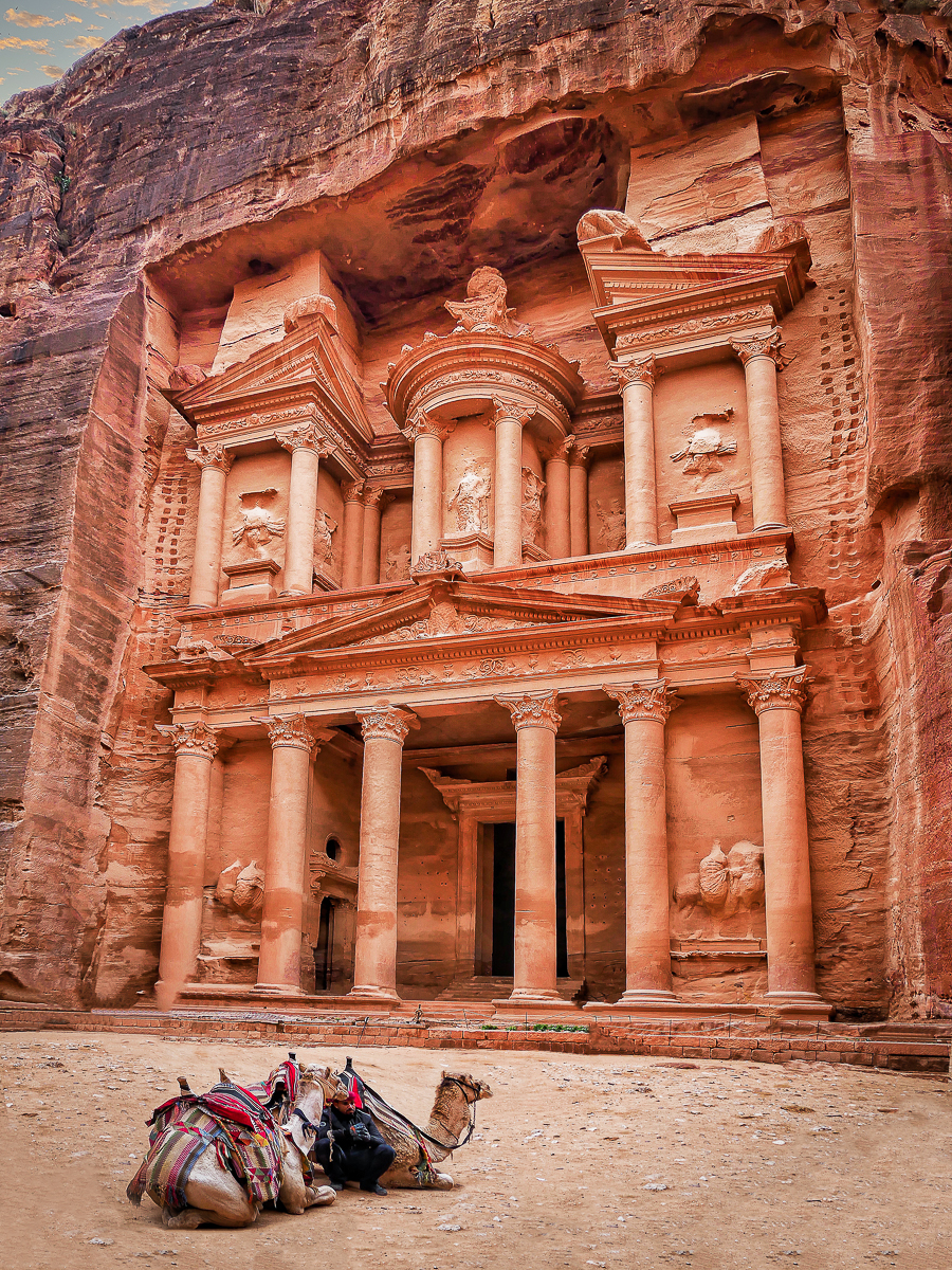 Litwin Barry The Treasury of Petra Pictorial   Class A 20260121